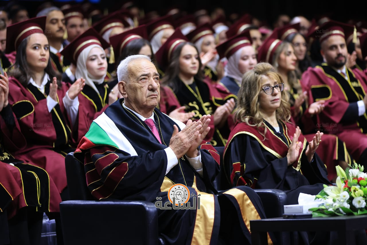 Madar Al-Saa Images 0.786681415344893