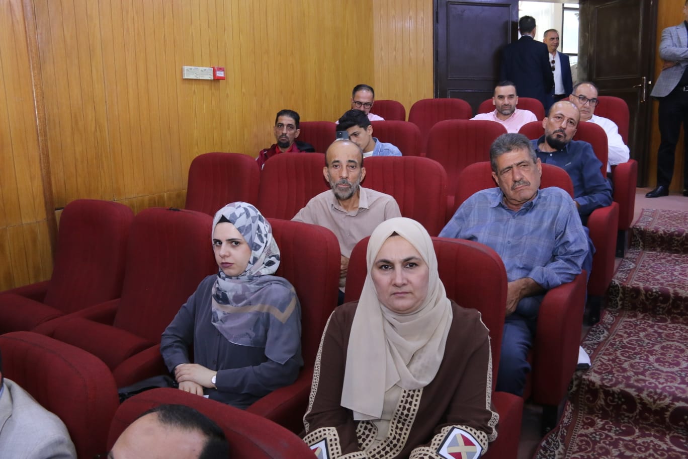 Madar Al-Saa Images 0.5751596052924266