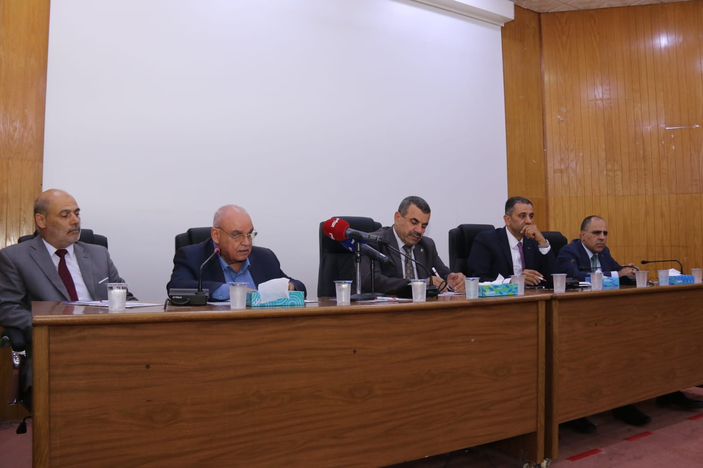 Madar Al-Saa Images 0.8645532930913153