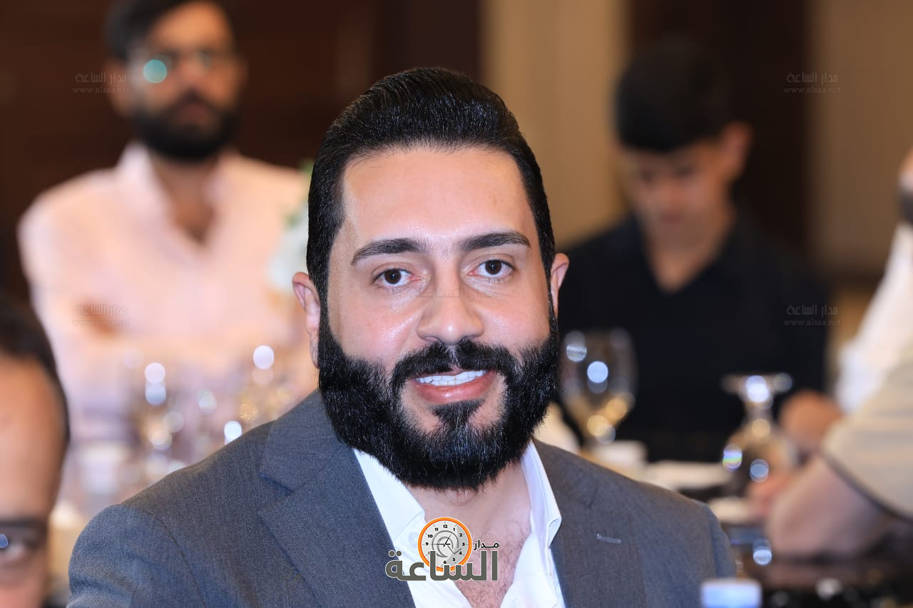 Madar Al-Saa Images 0.8986969883486623