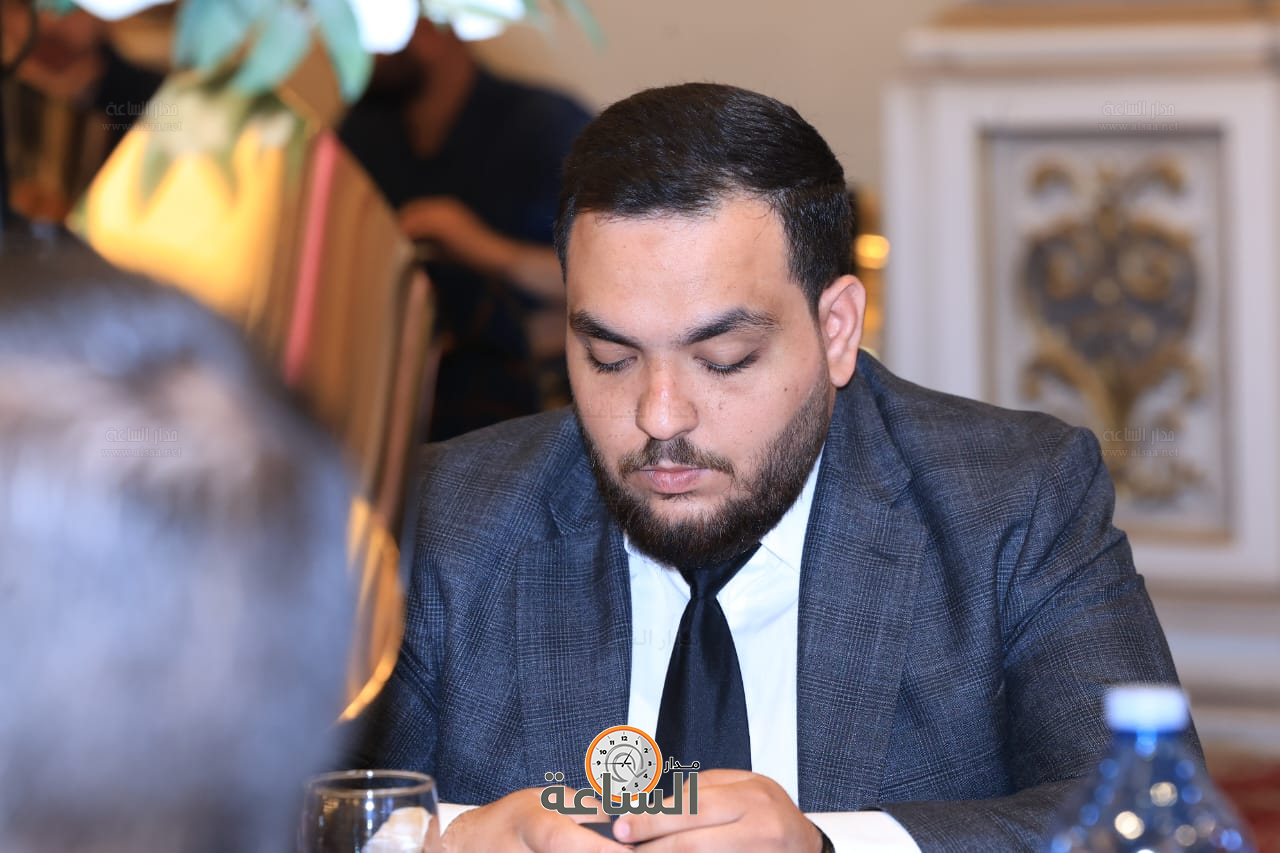 Madar Al-Saa Images 0.16404780490524629