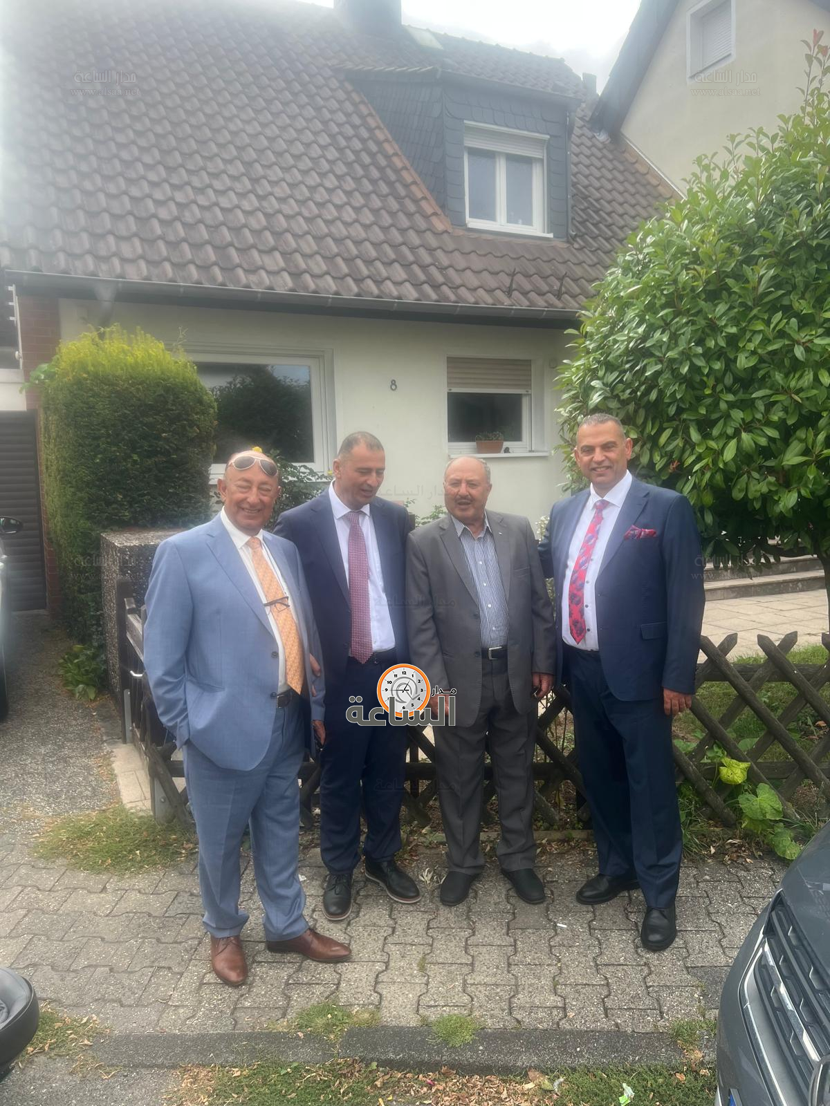 Madar Al-Saa Images 0.8193105963621105