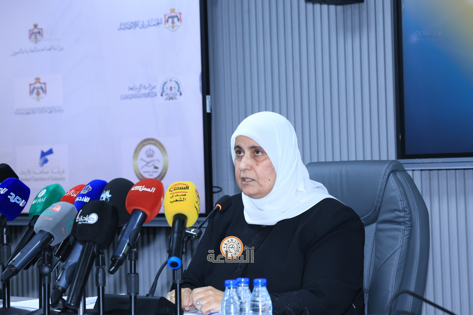 Madar Al-Saa Images 0.23785645551465906