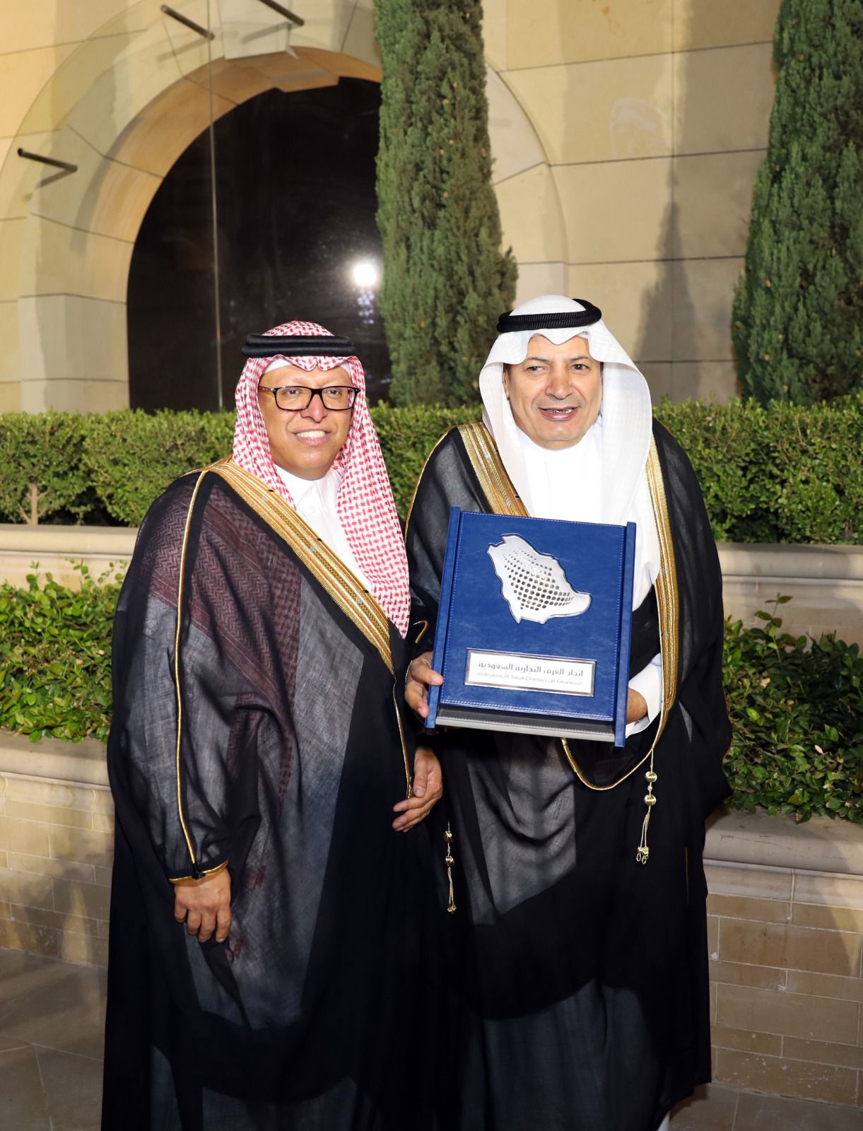 Madar Al-Saa Images 0.7197435157837966