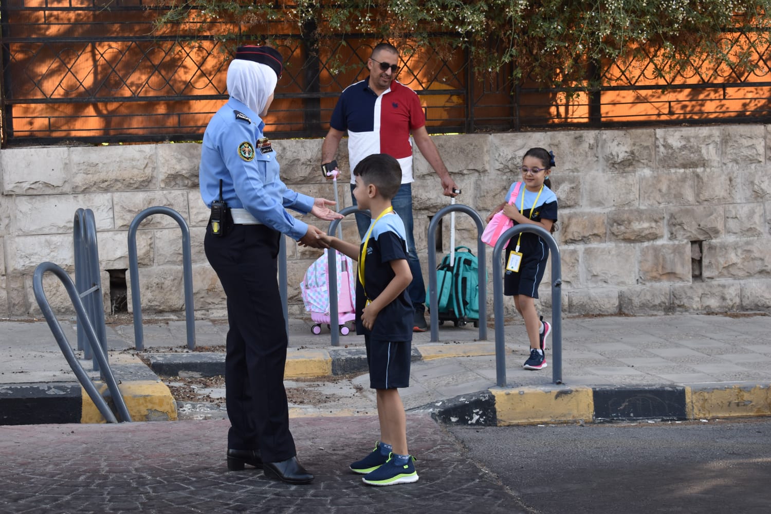 Madar Al-Saa Images 0.252291962979459