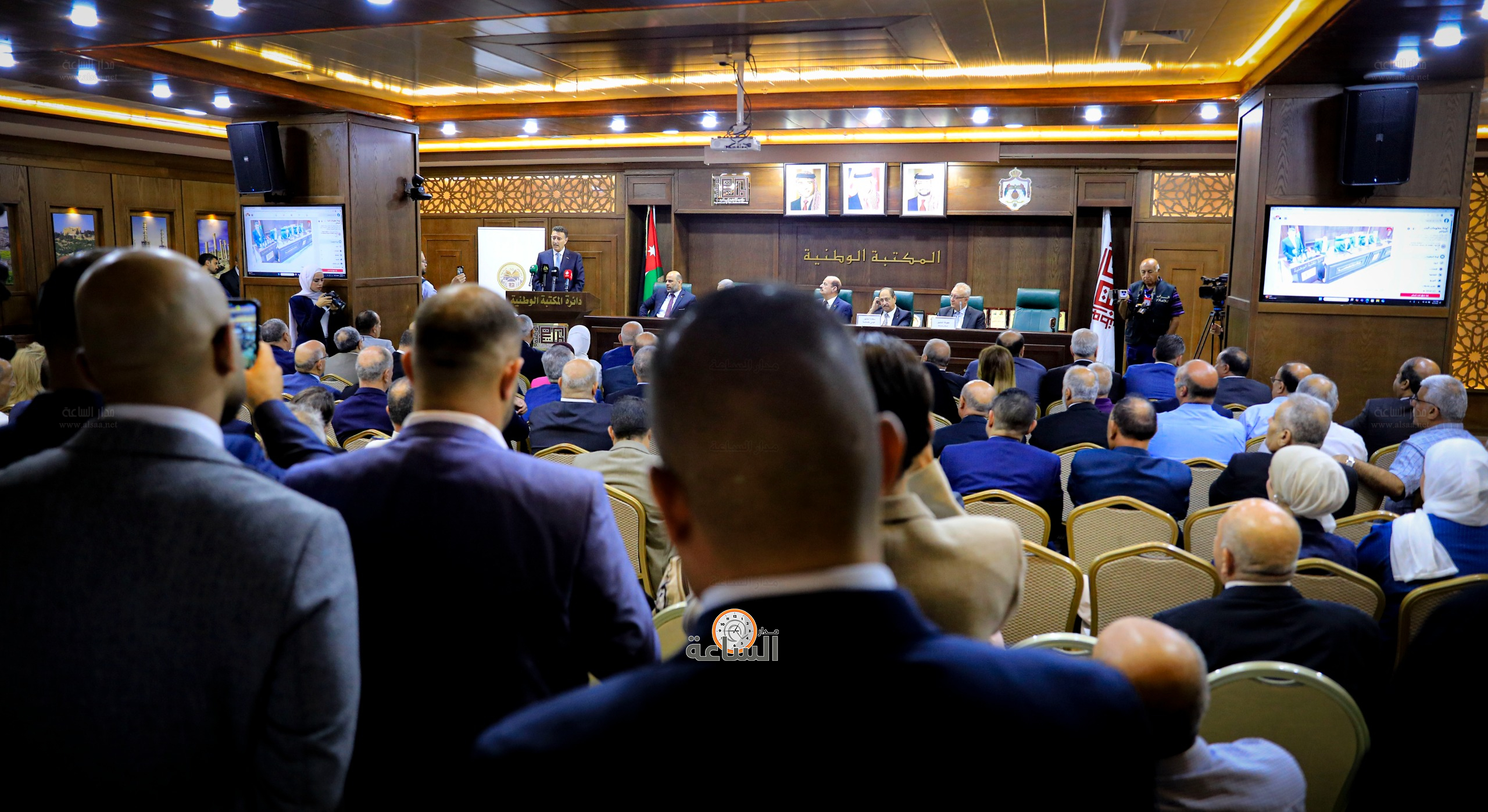 Madar Al-Saa Images 0.9359894573433153