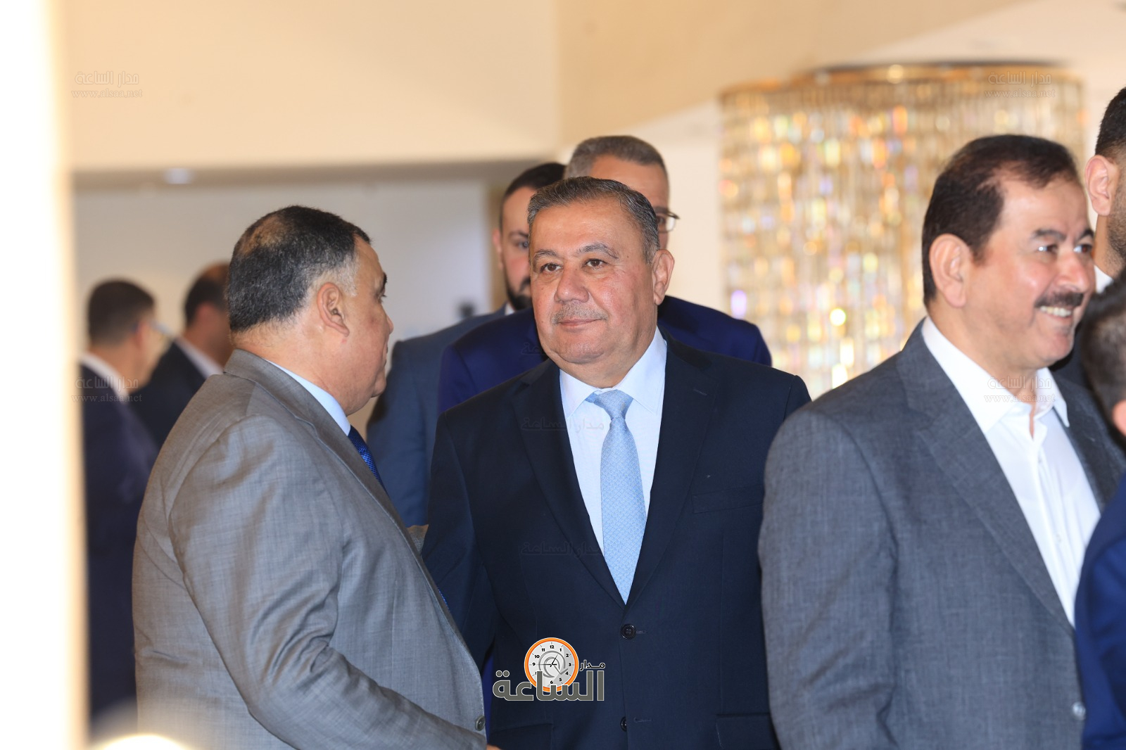 Madar Al-Saa Images 0.5427549179660371