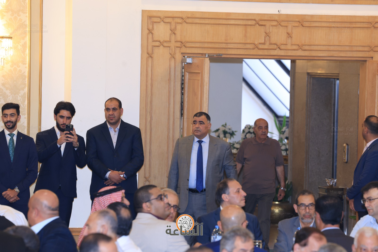 Madar Al-Saa Images 0.9262089419670019