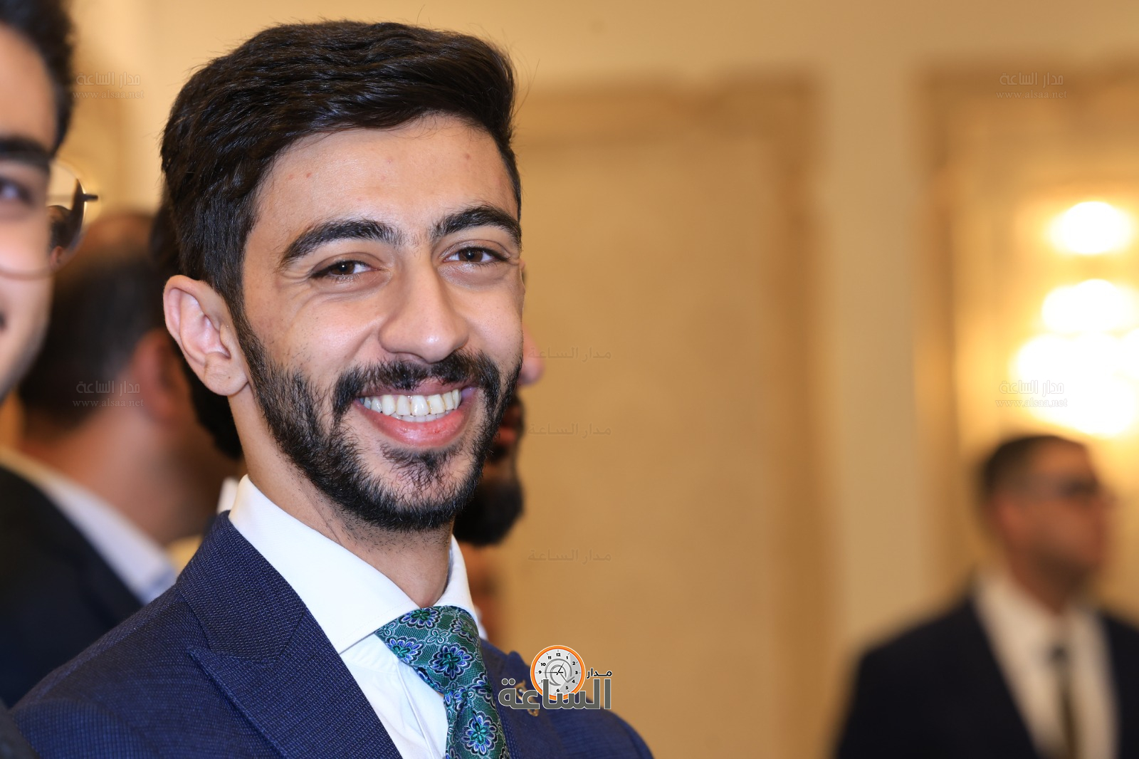 Madar Al-Saa Images 0.7001006916311722