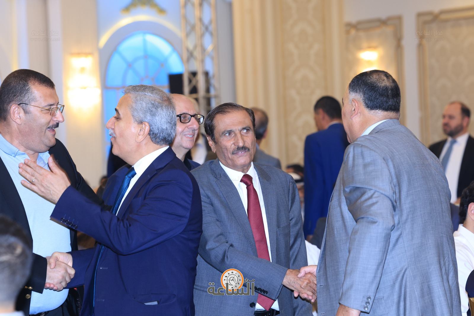 Madar Al-Saa Images 0.1046051075582004