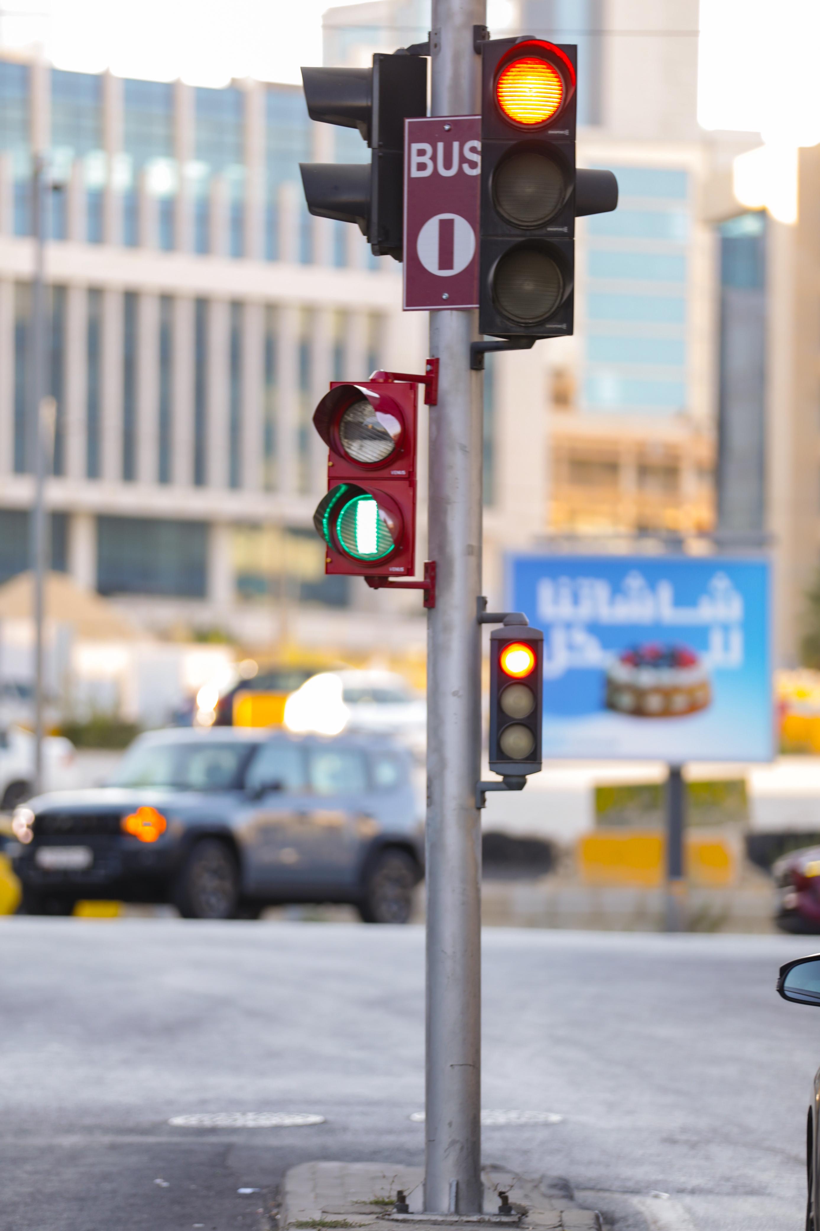 Madar Al-Saa Images 0.9428415240374435