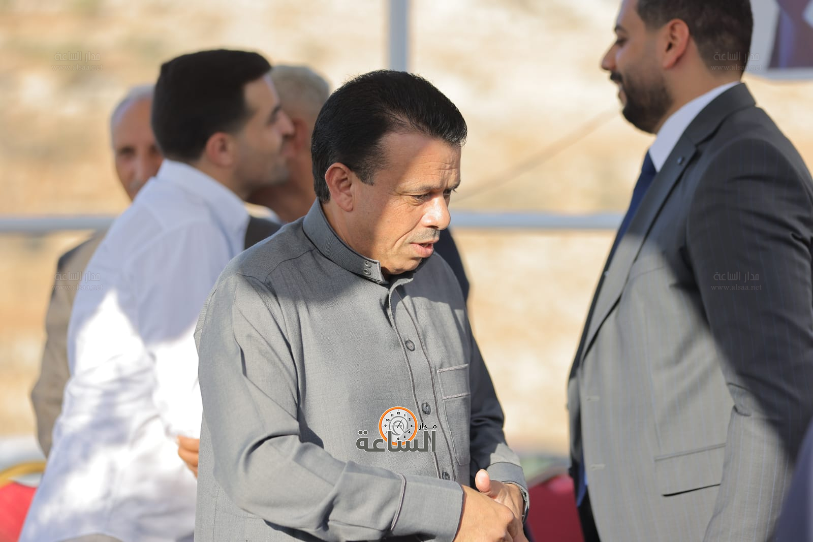 Madar Al-Saa Images 0.445266521156799