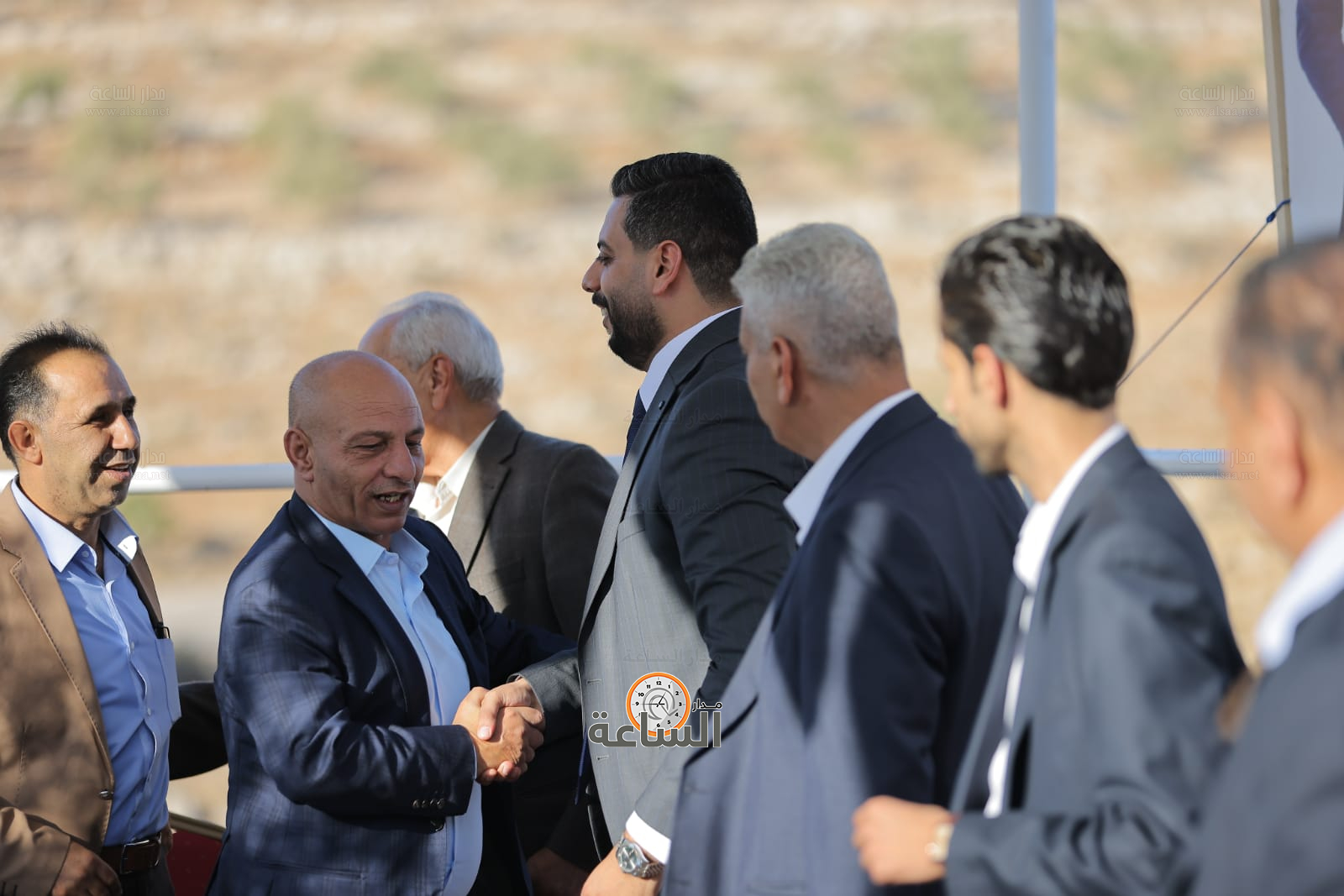 Madar Al-Saa Images 0.8880123277504541