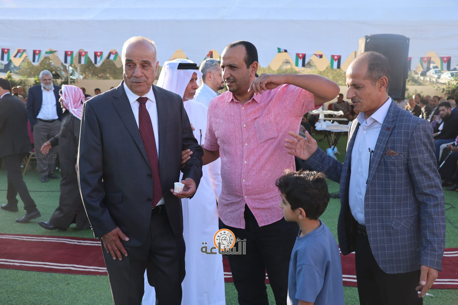 Madar Al-Saa Images 0.5546908818372581