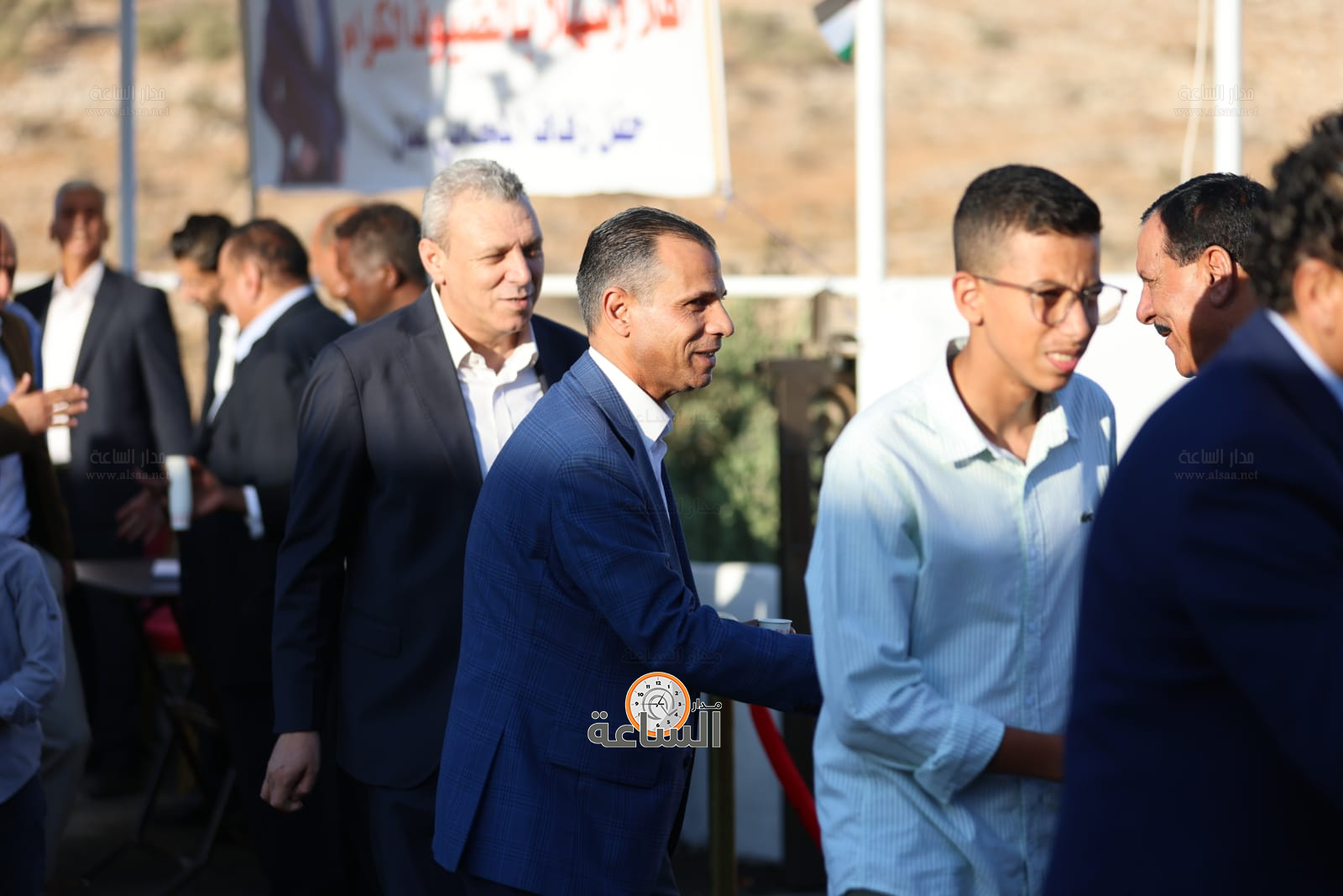 Madar Al-Saa Images 0.45804449389091406