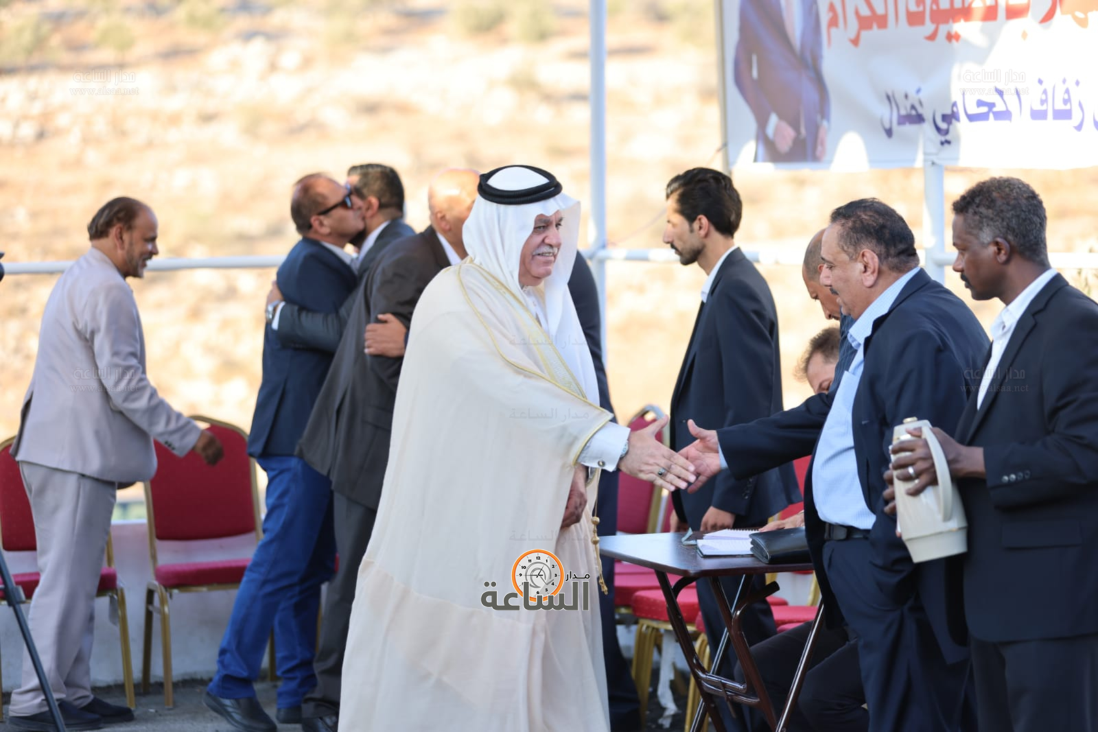 Madar Al-Saa Images 0.735549657995517