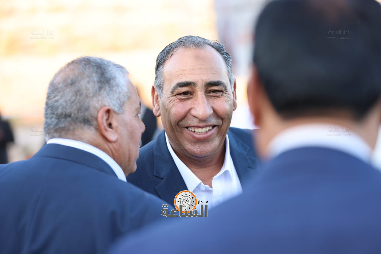 Madar Al-Saa Images 0.15948283133138264