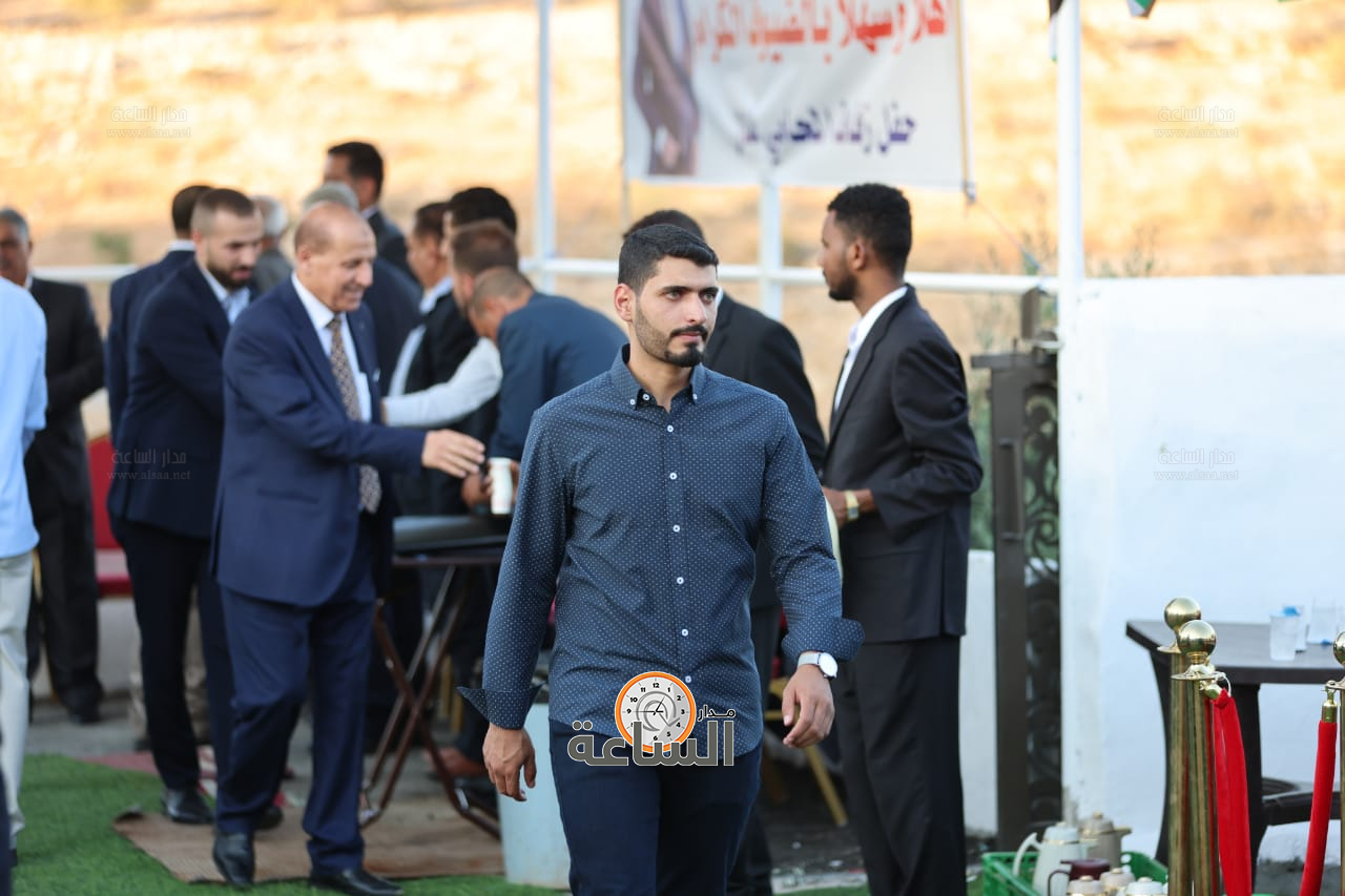 Madar Al-Saa Images 0.3642144520502172