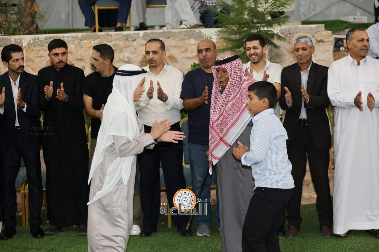 Madar Al-Saa Images 0.748193477428096