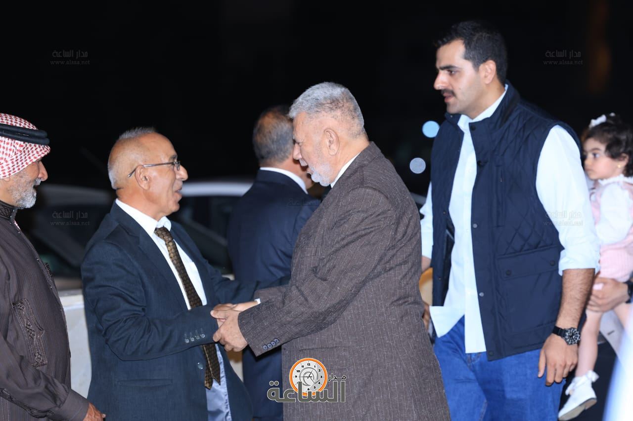 Madar Al-Saa Images 0.9850603536771468