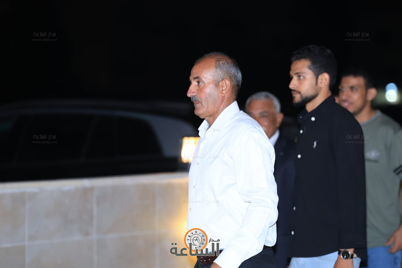 Madar Al-Saa Images 0.35643352229081315