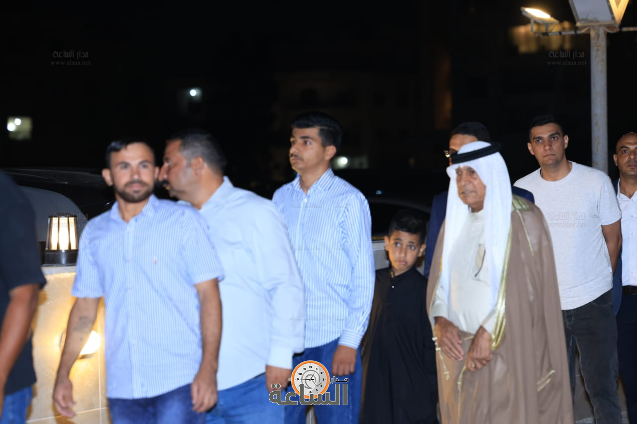 Madar Al-Saa Images 0.4343907992799715