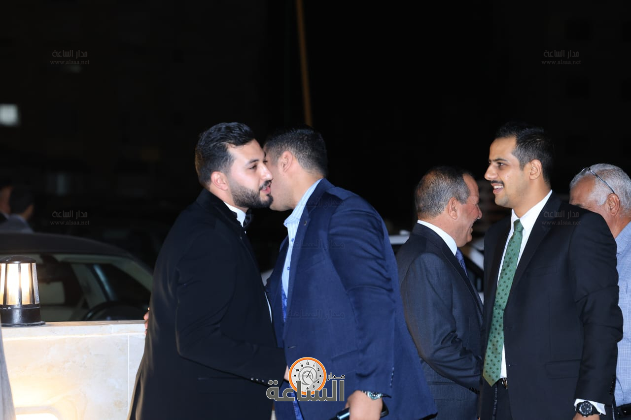 Madar Al-Saa Images 0.4235299413728151