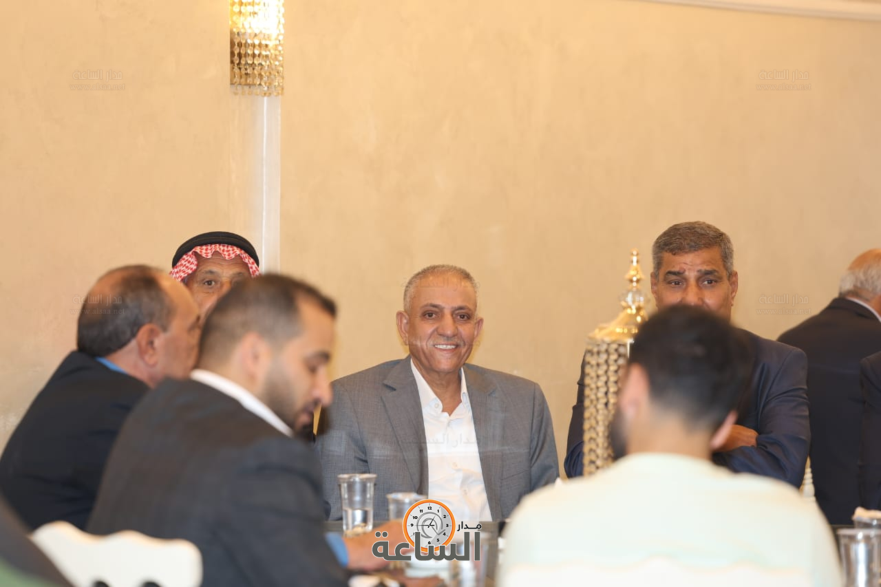 Madar Al-Saa Images 0.16740411696407864