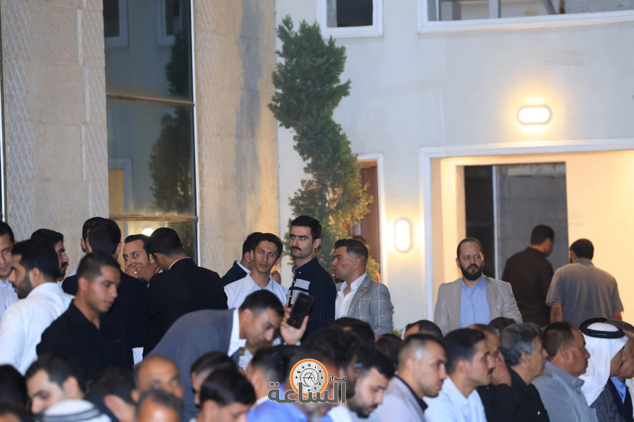 Madar Al-Saa Images 0.4347475419041382