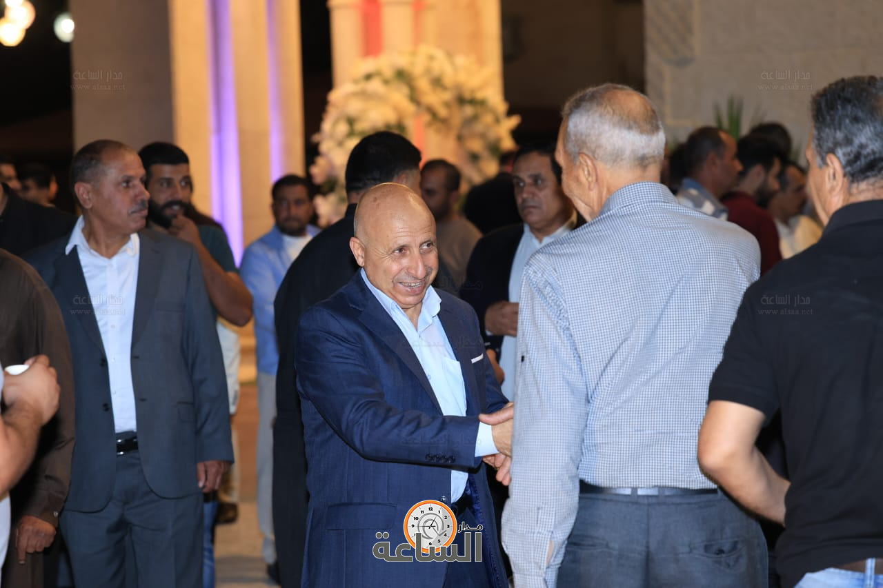 Madar Al-Saa Images 0.44845339349689484