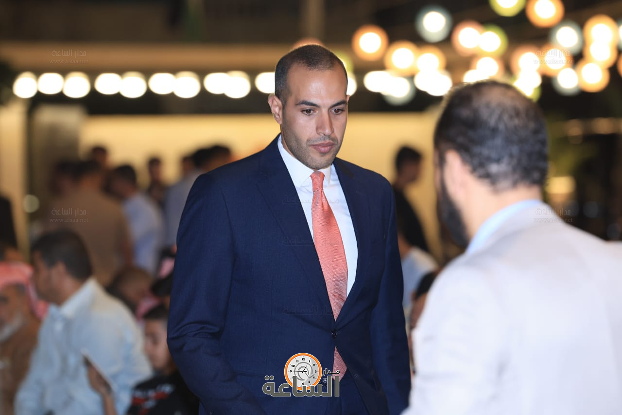 Madar Al-Saa Images 0.9082782138334717