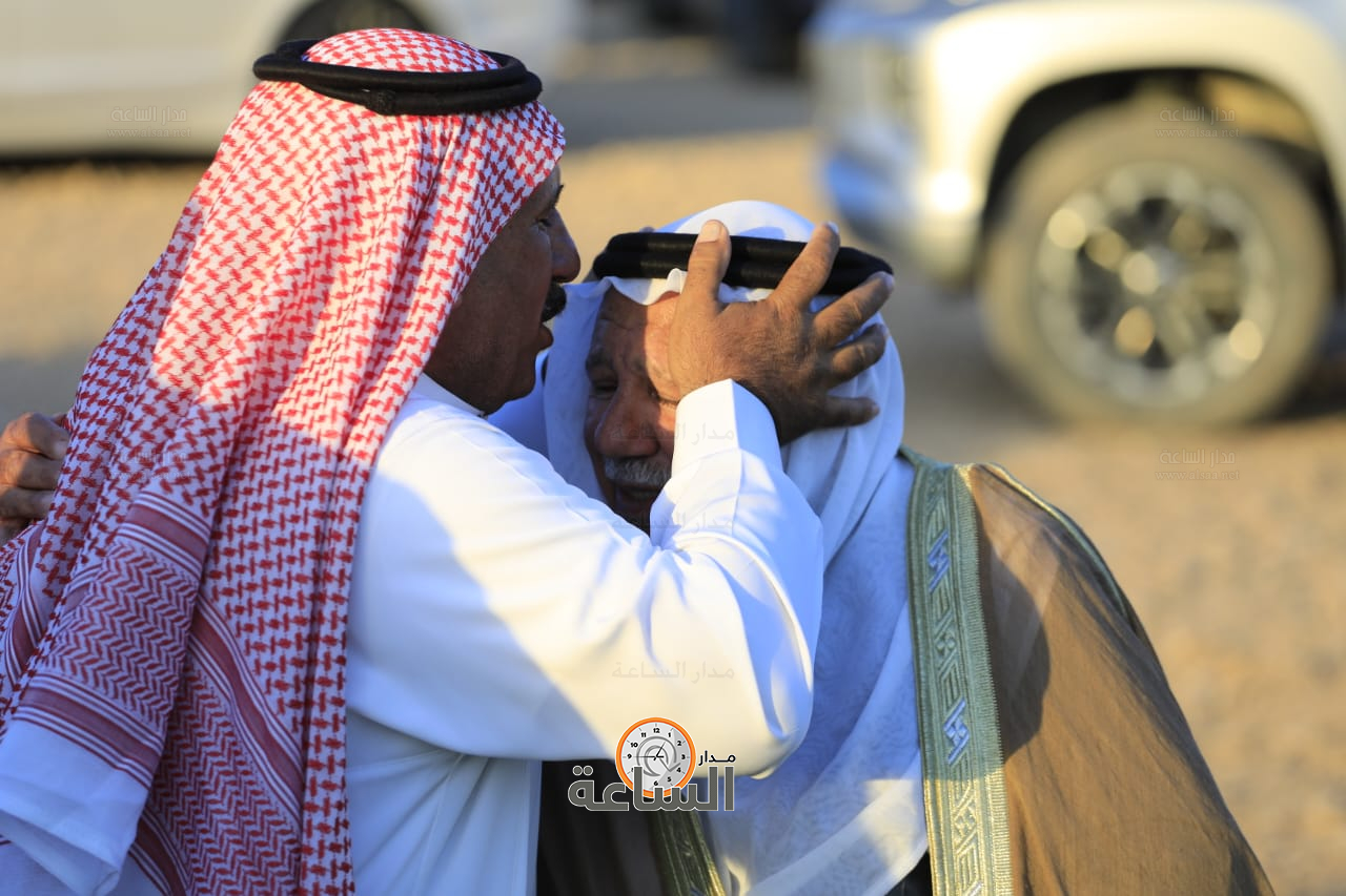 Madar Al-Saa Images 0.9003332670106898