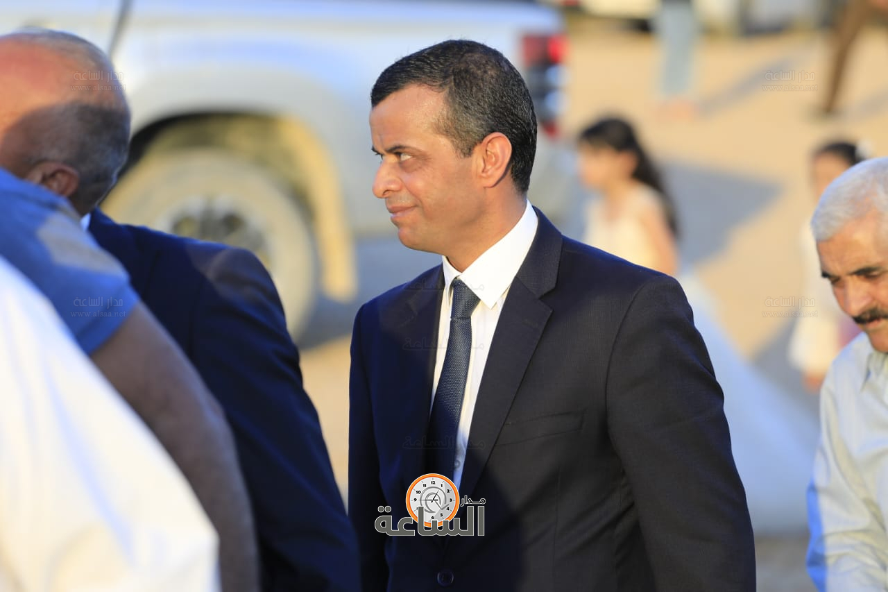 Madar Al-Saa Images 0.547413245184517