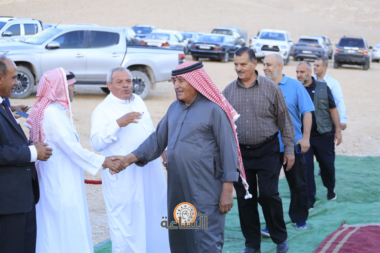 Madar Al-Saa Images 0.5645908905966224