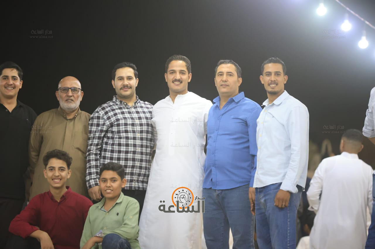 Madar Al-Saa Images 0.43831055632388083