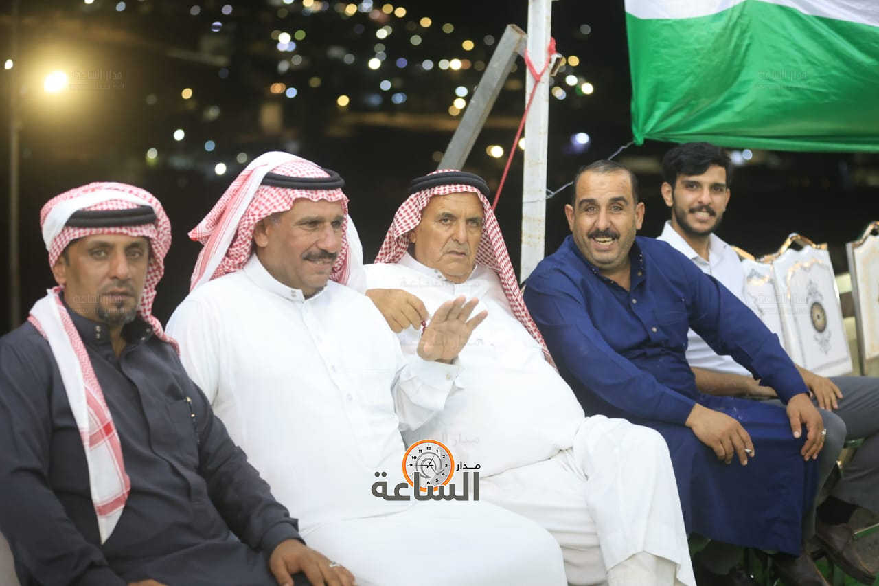 Madar Al-Saa Images 0.884105901223222