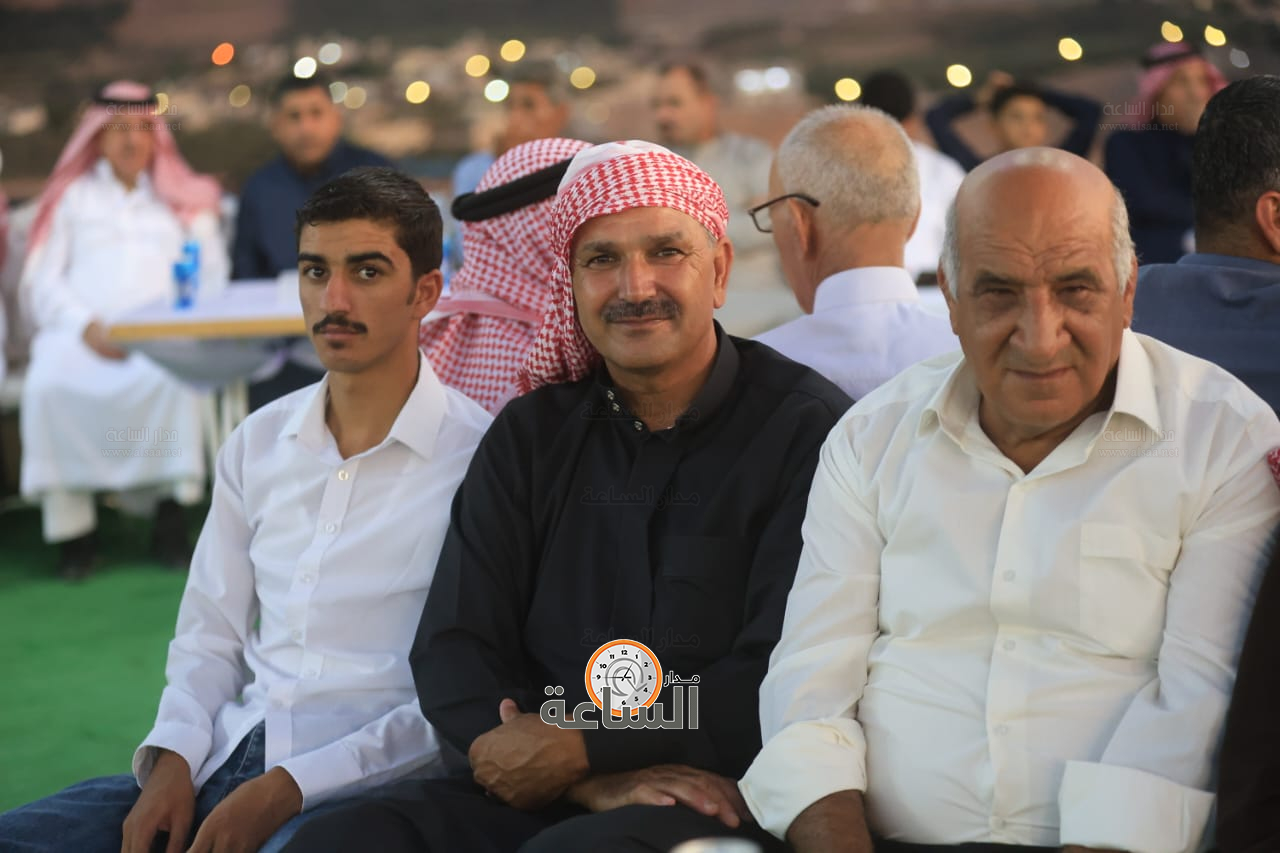 Madar Al-Saa Images 0.8120440876576245