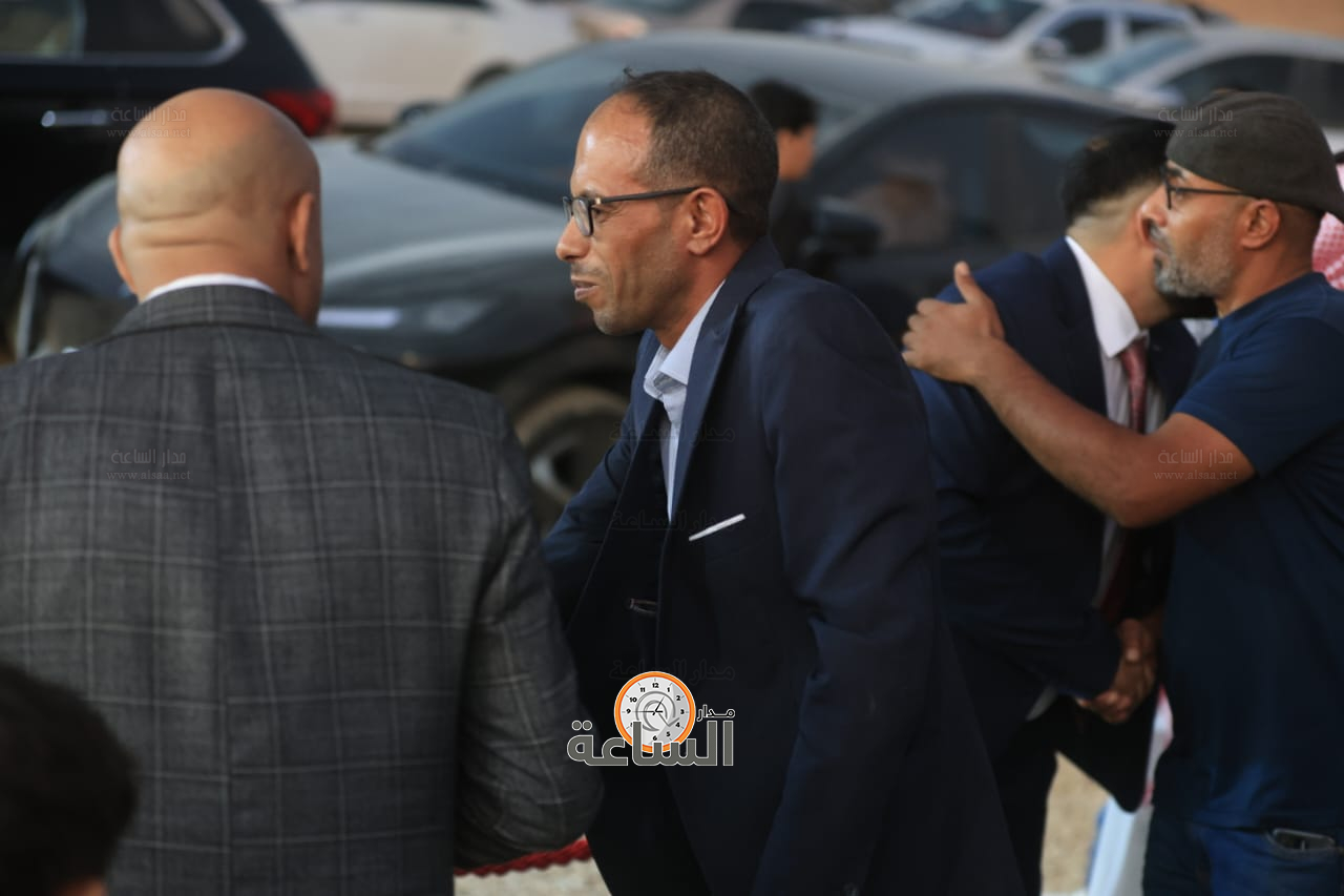 Madar Al-Saa Images 0.45738739133769213