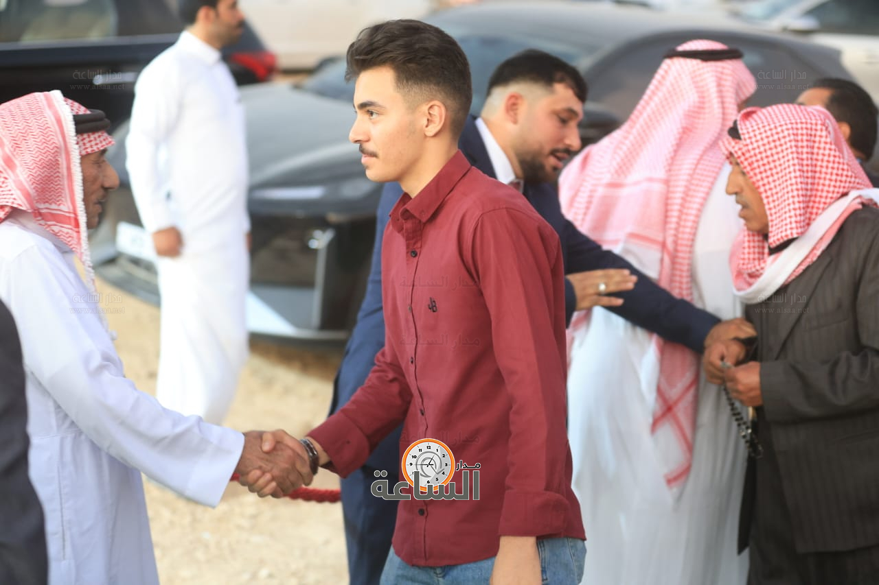 Madar Al-Saa Images 0.47741604408656846