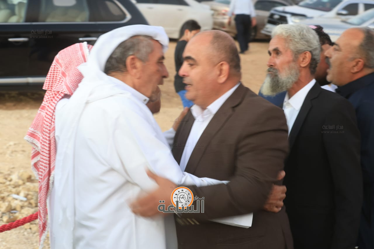 Madar Al-Saa Images 0.29999346416491435