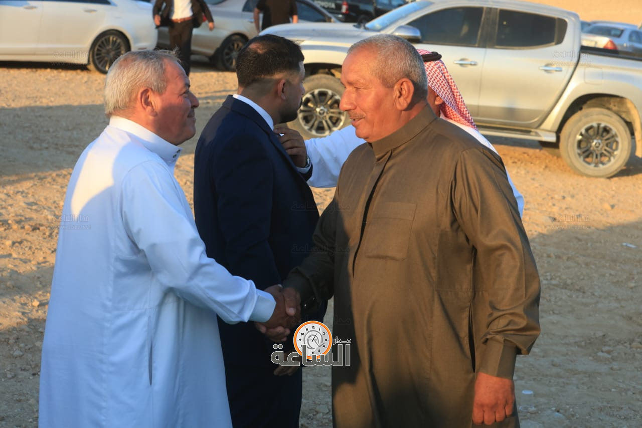 Madar Al-Saa Images 0.37429313687777577