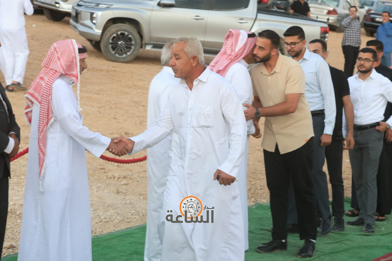 Madar Al-Saa Images 0.5872978394035216