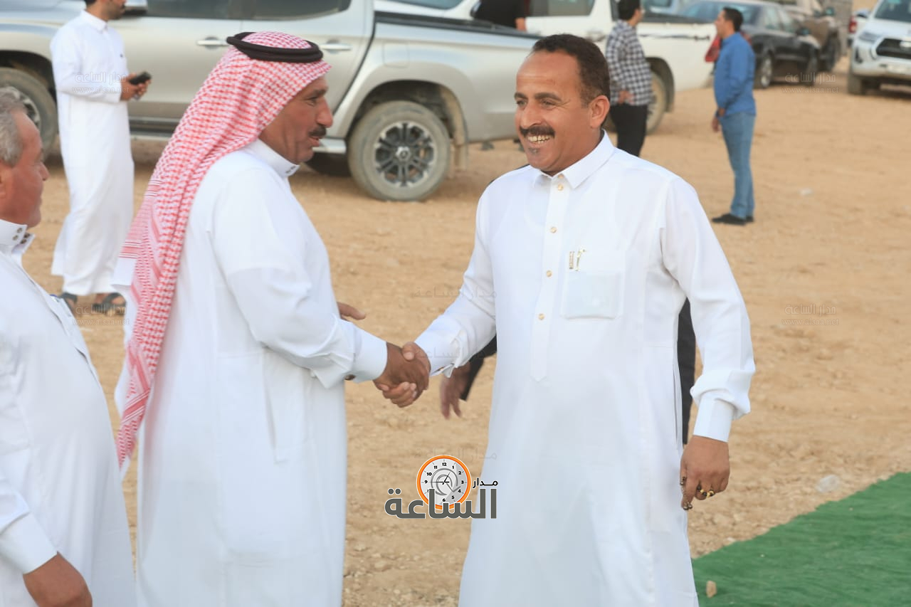 Madar Al-Saa Images 0.45798659953683596