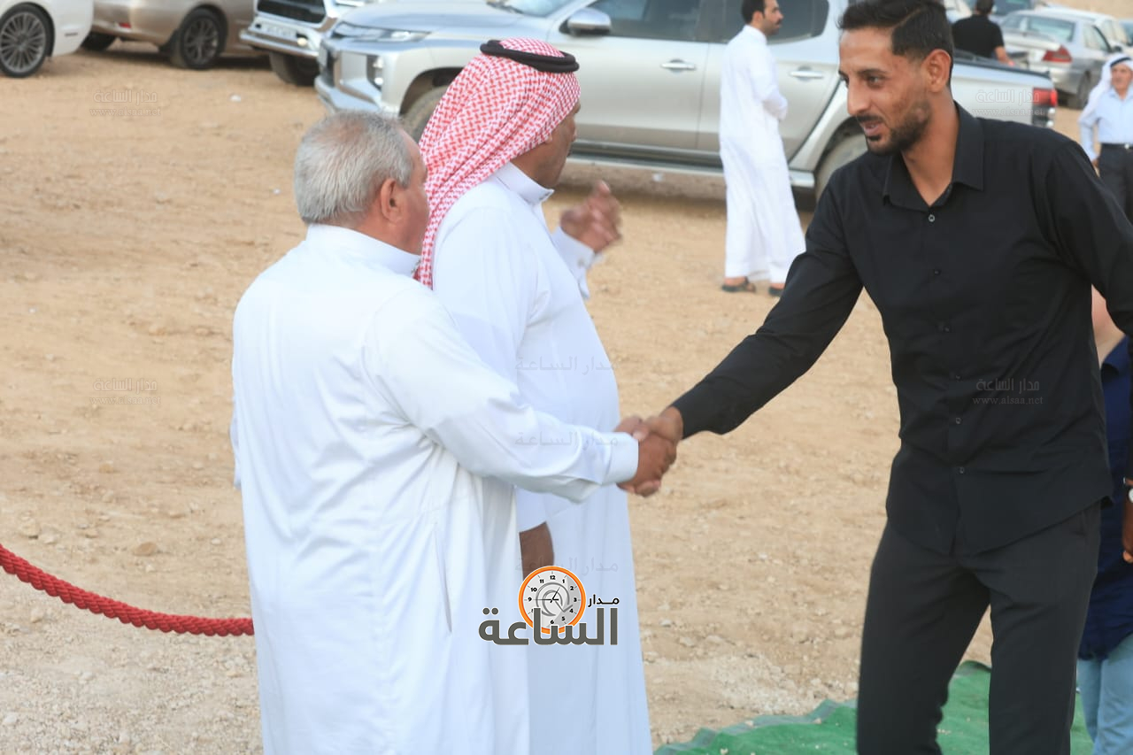 Madar Al-Saa Images 0.40289412771853184