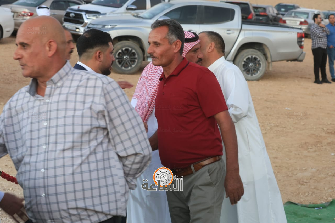 Madar Al-Saa Images 0.39484200941767145