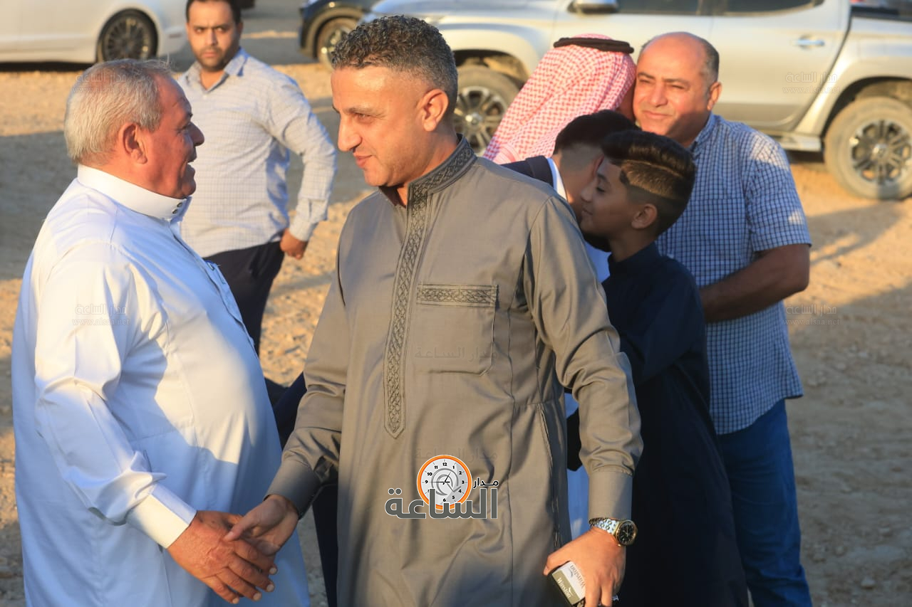 Madar Al-Saa Images 0.5579389441714232