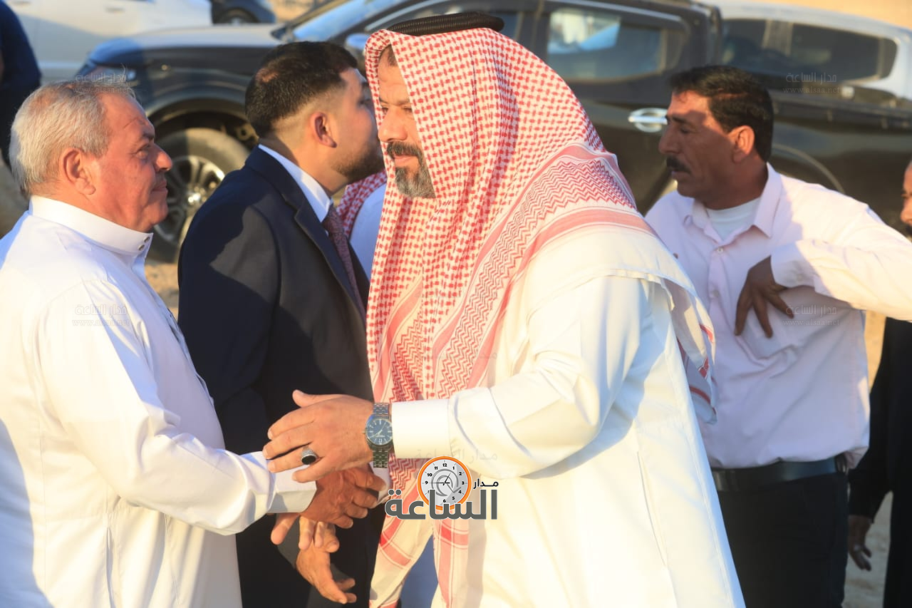 Madar Al-Saa Images 0.7177509384320654