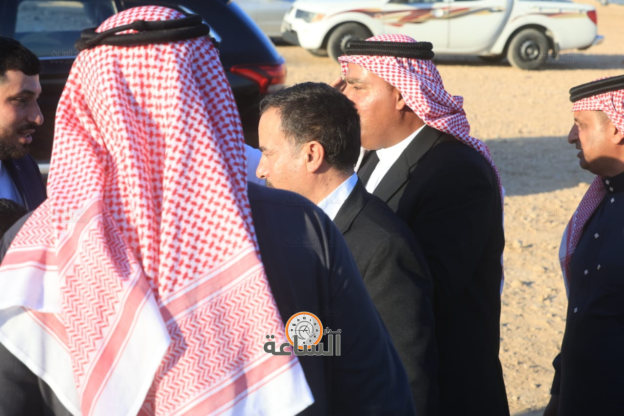 Madar Al-Saa Images 0.013508054620388399