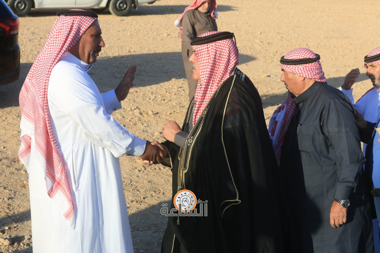 Madar Al-Saa Images 0.3253138468469611