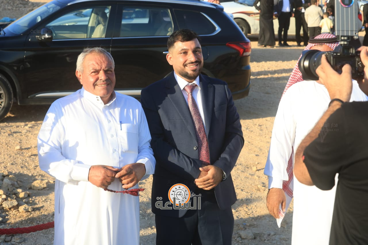 Madar Al-Saa Images 0.10862238323373885